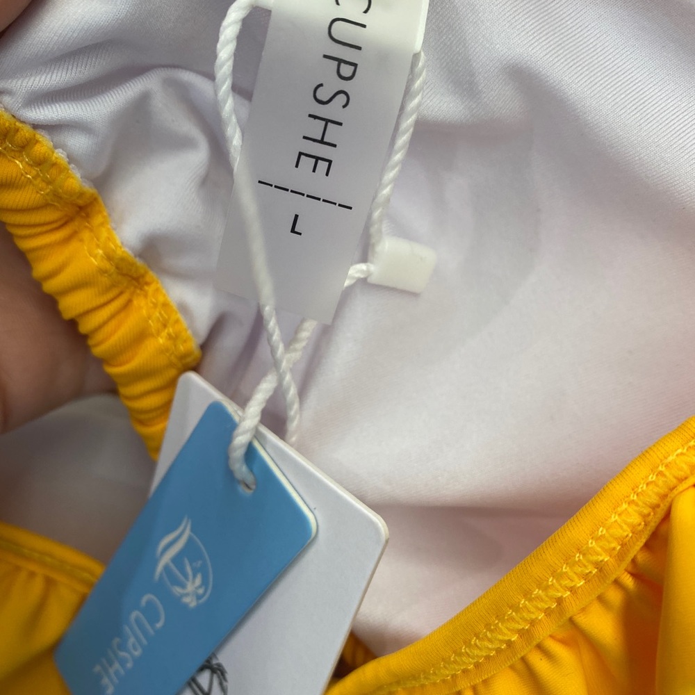 Cupshe Yellow Ruffle Bikini Top - Picture 4 of 5